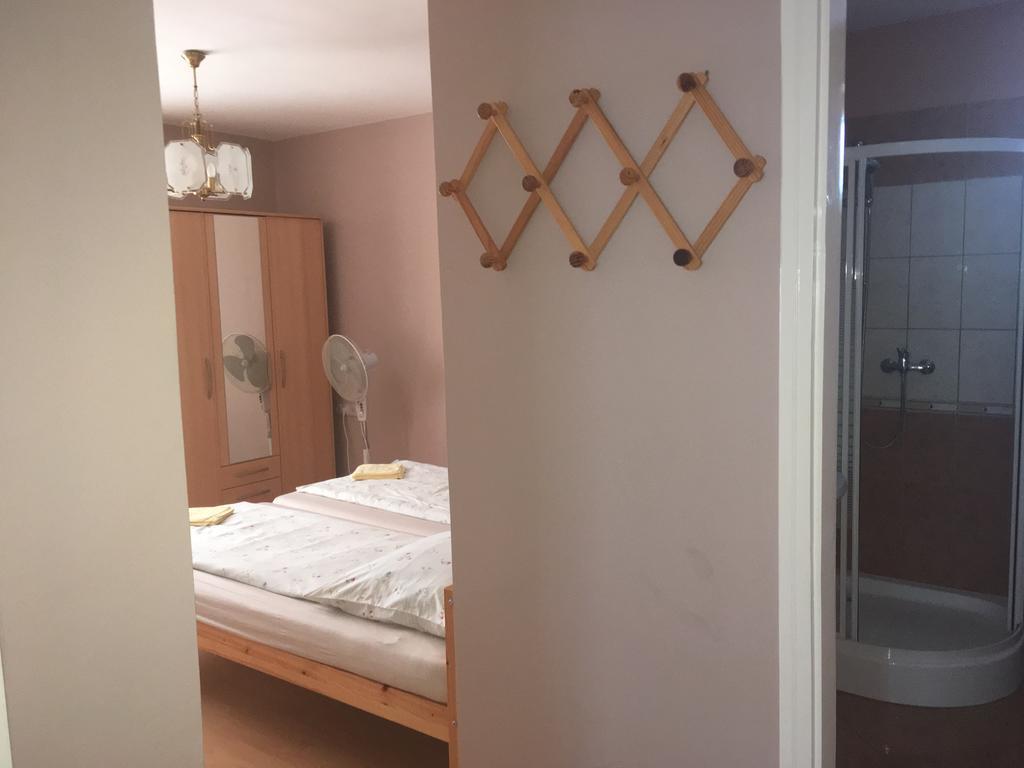 Herkules Apartman 잘라카로쉬 외부 사진