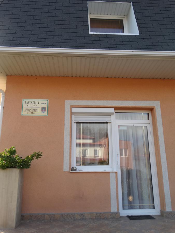 Herkules Apartman 잘라카로쉬 외부 사진