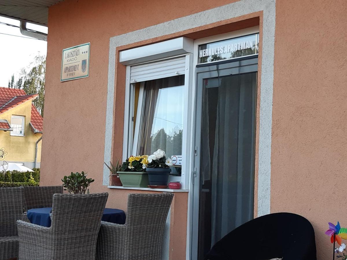 Herkules Apartman 잘라카로쉬 외부 사진